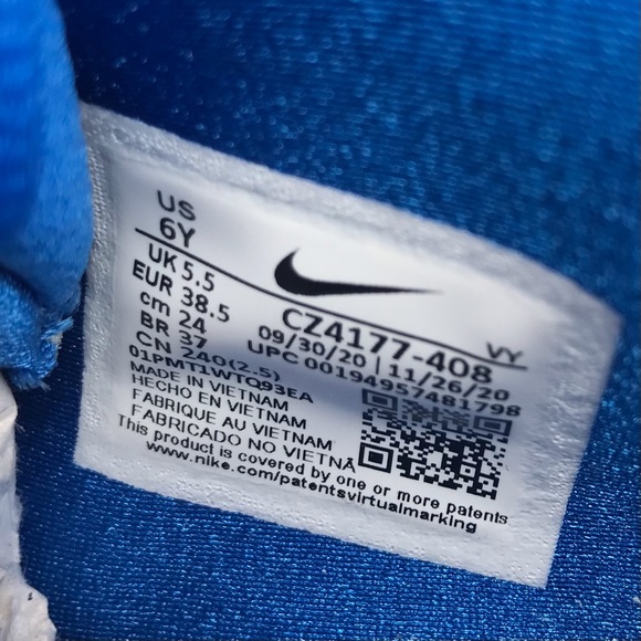 Nike Freak 2 SE GS Special Edition Greek Sneakers - Picture 10 of 11